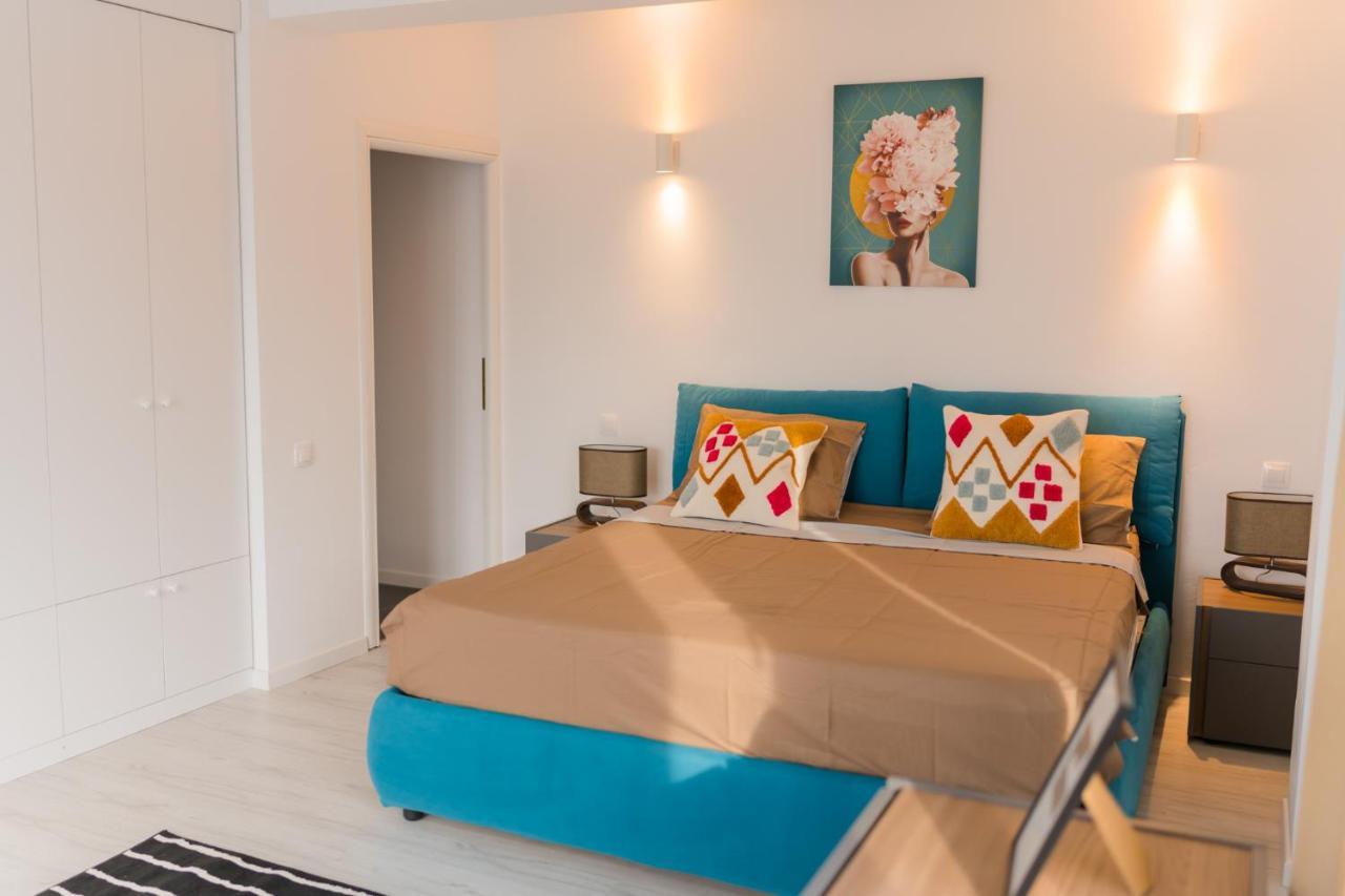 Penthouse With Huge Rooftop Terrace & City View Bucareste Exterior foto